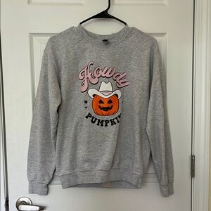 Gray Halloween Sweatshirt with Pumpkin Design
